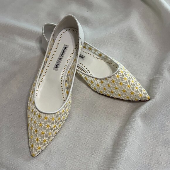 Manolo Blahnik Floretta Flats - Picture 1 of 8